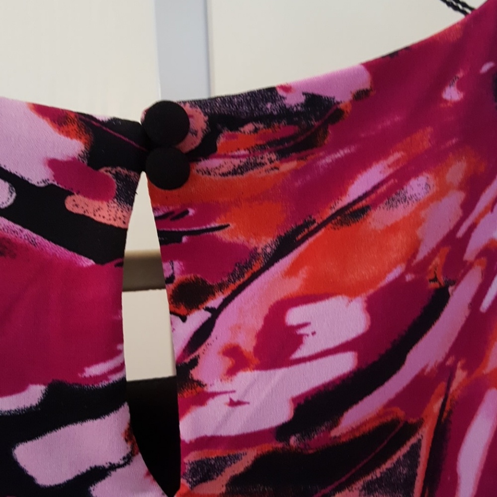 Dress - Picture 3 of 6